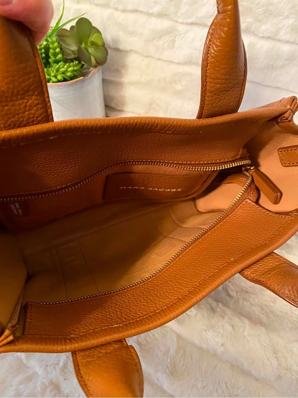 ✨Like New Marc Jacobs The Tote Bag Leather Satchel/Crossbody Bag